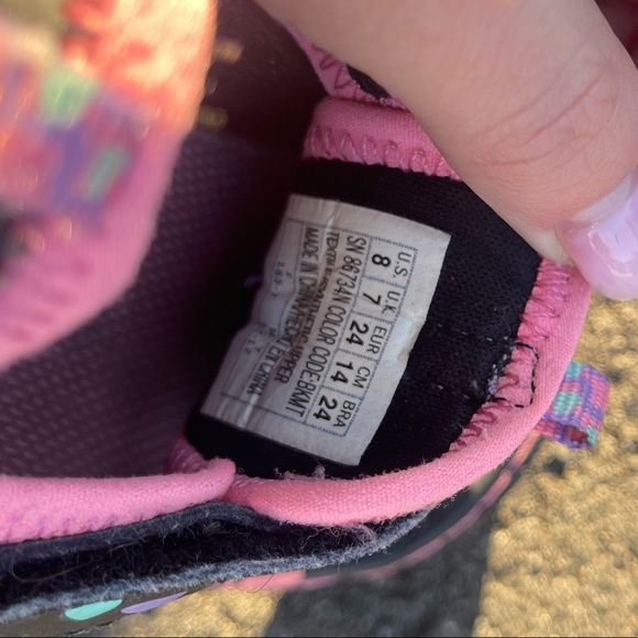 Girls Skechers Sandals - Picture 3 of 3